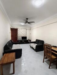 Blk 235 Gombak Gardens (Bukit Batok), HDB 3 Rooms #637363291